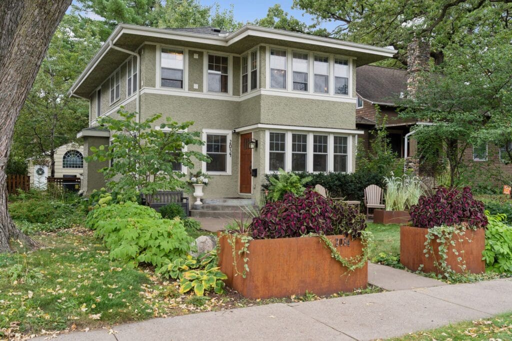 2034 Ashland Avenue, Saint Paul, MN 55104